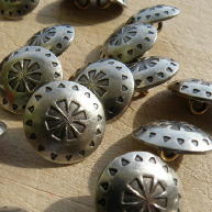 Concho D, metal buttons