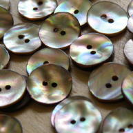 Face of Top Star shell buttons